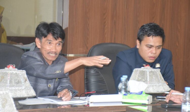 DPRD Kabupaten Pinrang Menggelar Rapat Konsultasi Pimpinan